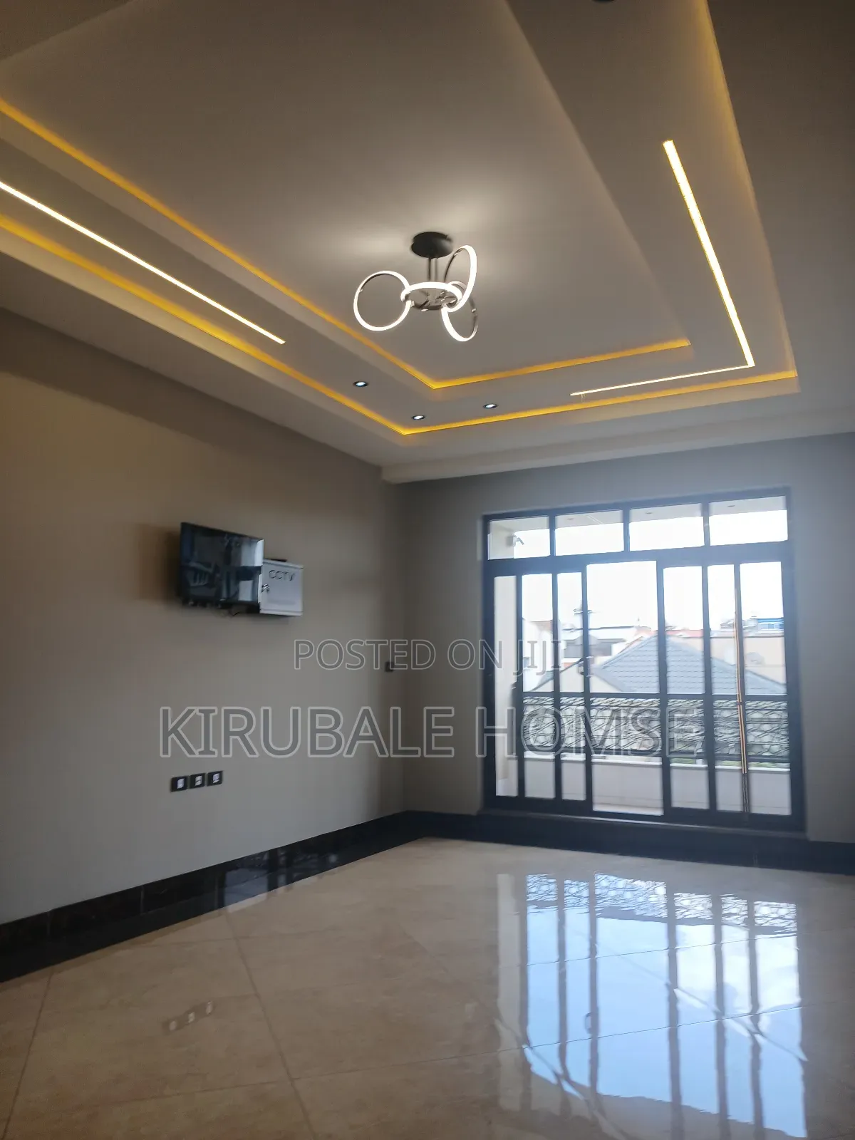 14bdrm Villa in Camc Compound, Bole for rent