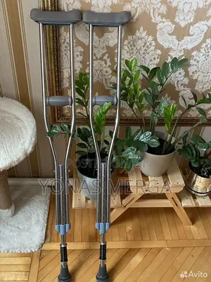 Pair of New Drive Aluminum Crutches for Adults 5'10" - 6'6"