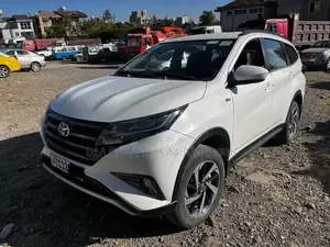 Toyota Rush 2023 Ivory