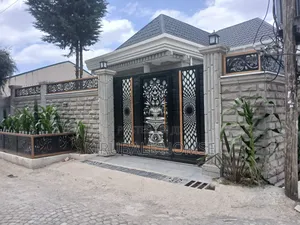 6bdrm Villa in Bole for sale