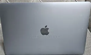 New Laptop Apple MacBook Pro 2017 16GB Intel Core I5 SSD 256GB
