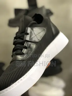 Chekich Black Sneakers for Men’S