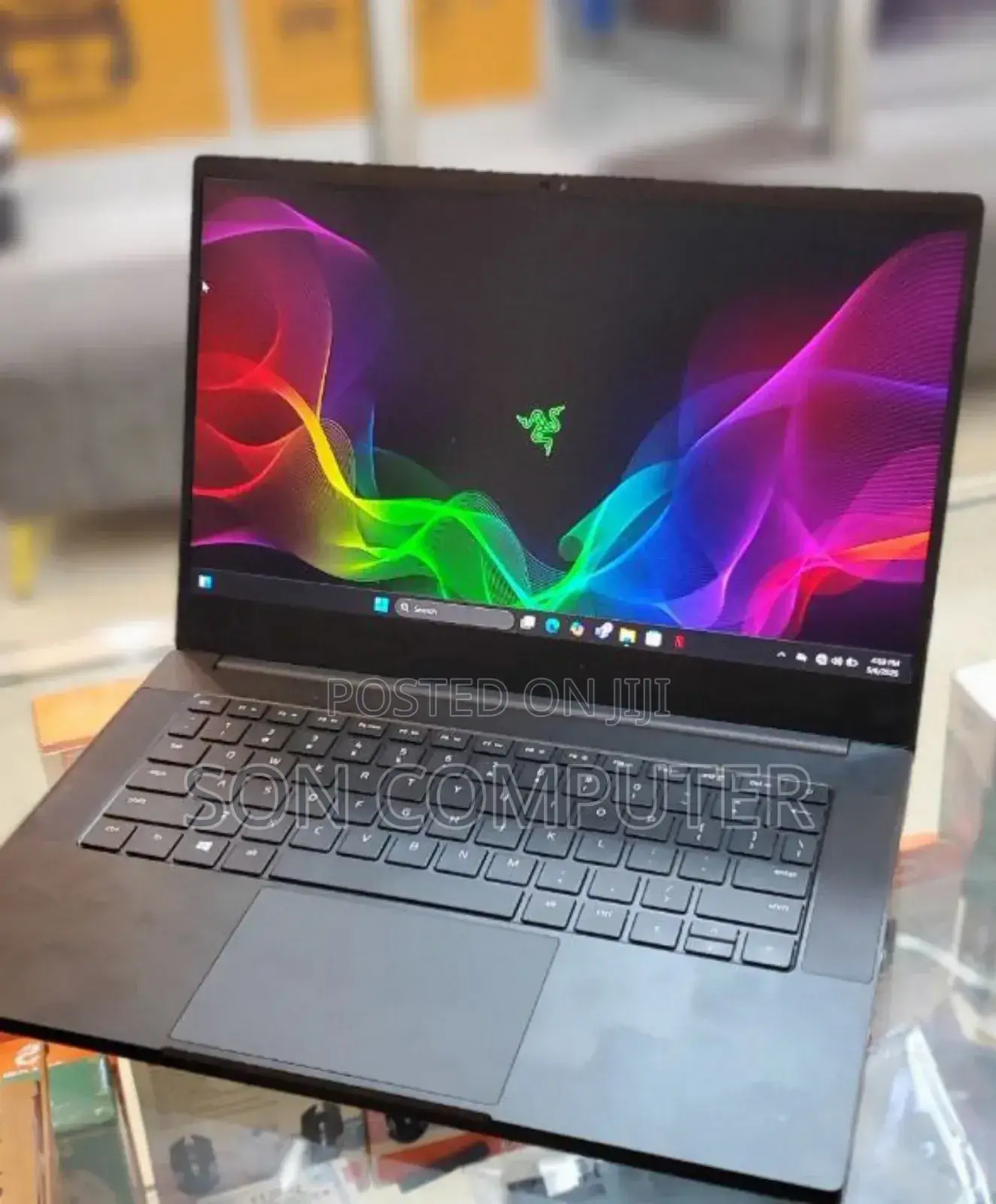 New Laptop Razer Blade 16GB AMD Ryzen 9 SSD 1T
