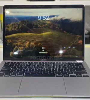 New Laptop Apple MacBook Air 2020 M1 8GB Apple M1 SSD 256GB