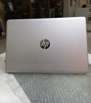New Laptop HP Stream Notebook 8GB Intel Core I3 HDD 1T