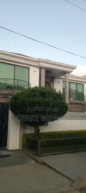 5bdrm House in G+1, Yeka for rent