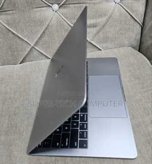 New Laptop Apple MacBook Pro 2017 16GB Intel Core I5 SSD 256GB