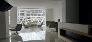 ሱቃችን በፍጥነት እየተሸጠ ይገኛል