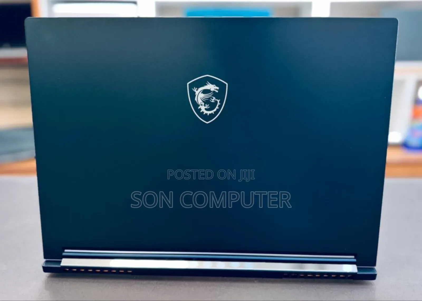 New Laptop MSI Stealth 16 AI Studio 32GB Intel Core I7 SSD 1T