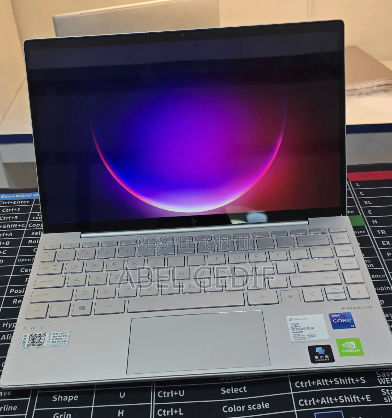 New Laptop HP Envy 13 16GB Intel Core I7 SSD 1T