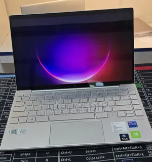 New Laptop HP Envy 13 16GB Intel Core I7 SSD 1T