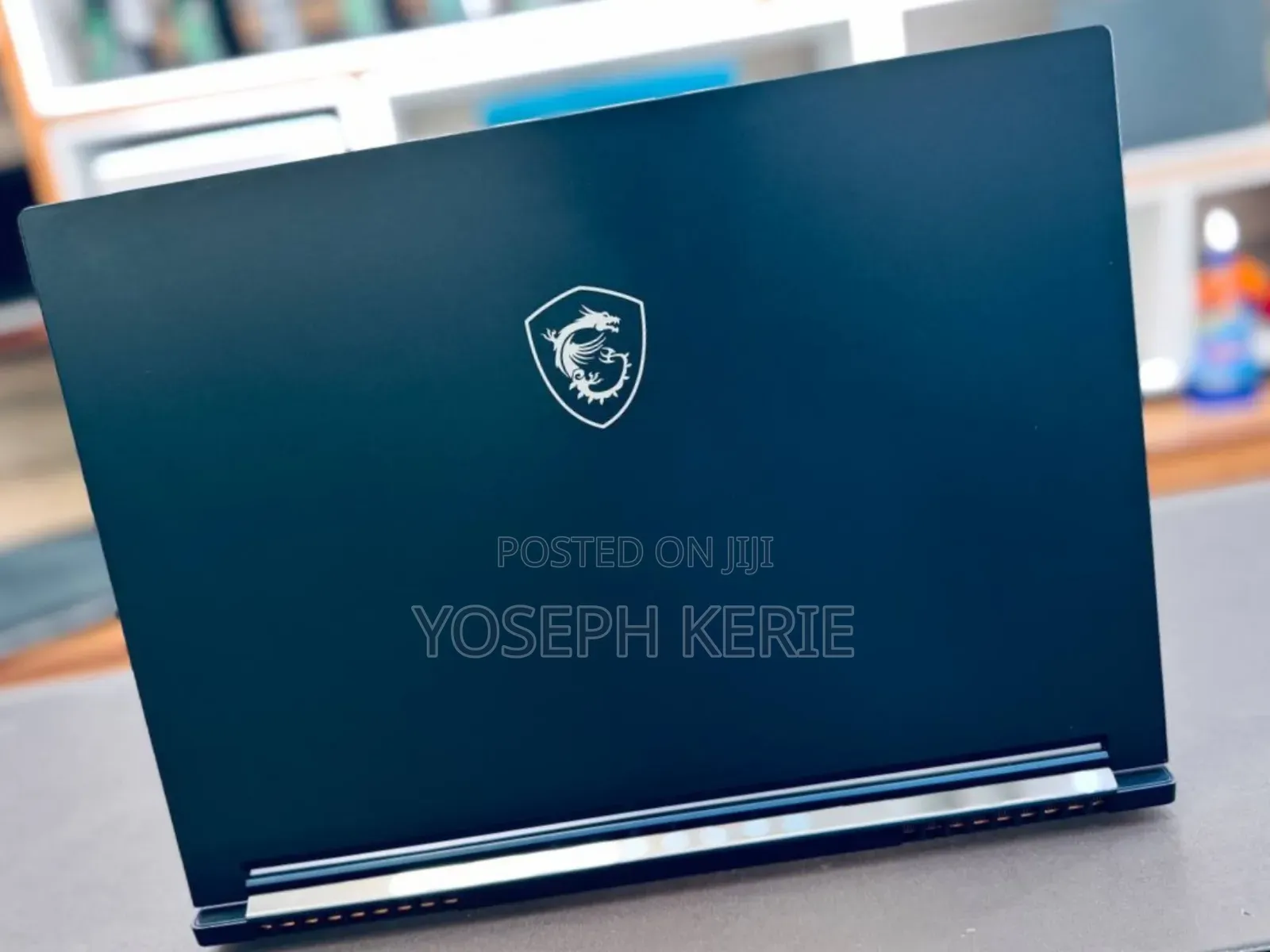 New Laptop MSI Stealth 16 AI Studio 32GB Intel Core i7 SSD 1T