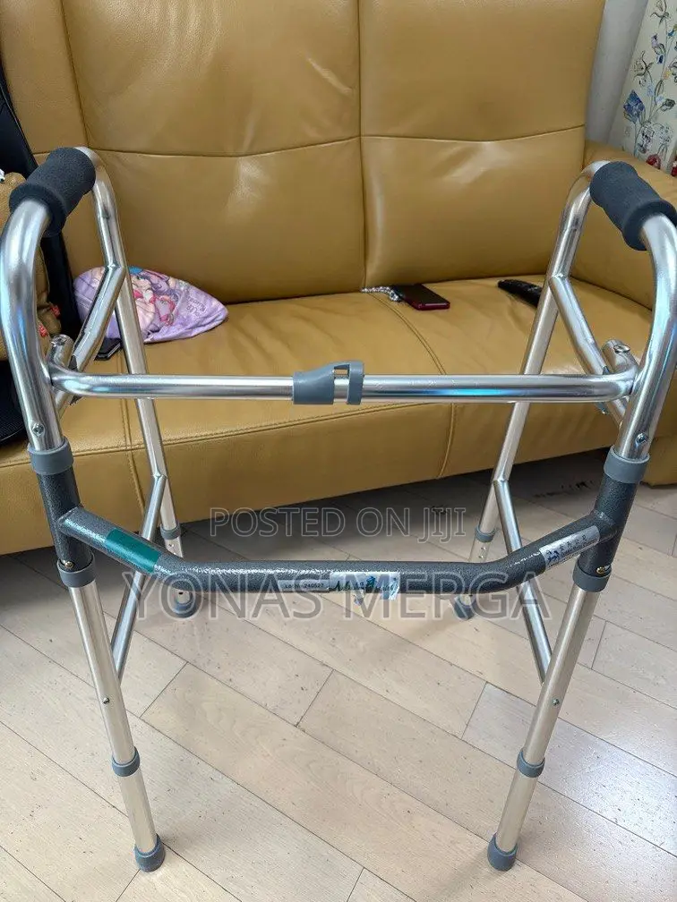 Aluminum, Adult Walker፵擒wheeled Walker:Designed for Safety