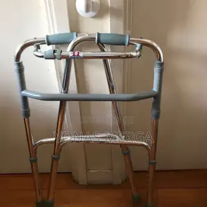 Easy to Roll Over Walker፭慳comfortable Use: Folding Walker