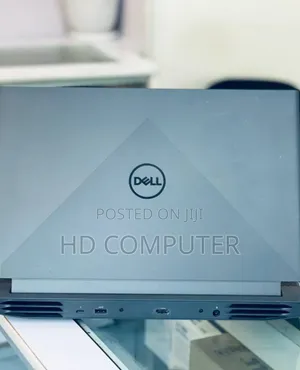 New Laptop Dell G15 5535 16GB Intel Core I7 SSD 512GB
