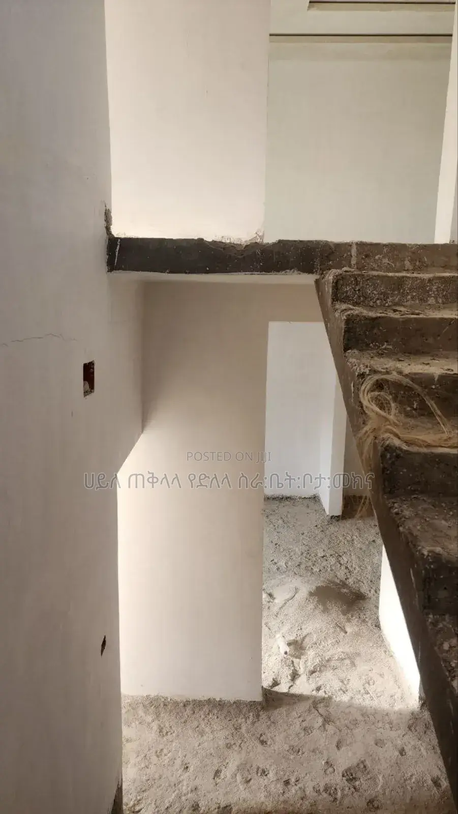 8bdrm House in አያት አካባቢ, Yeka for sale