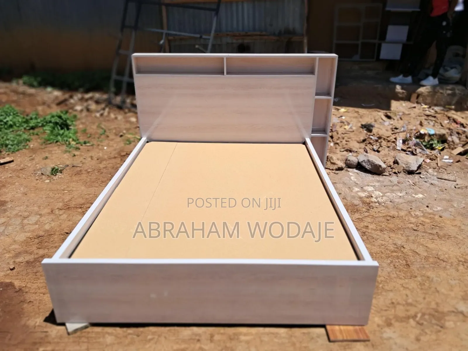 Laminated Bed