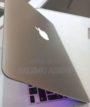 New Laptop Apple MacBook 2015 16GB Intel Core I7 SSD 256GB
