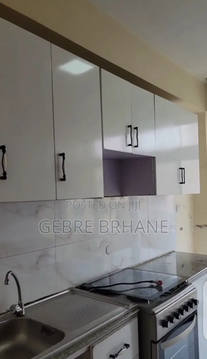 3bdrm Apartment in Apartment, Yeka for rent