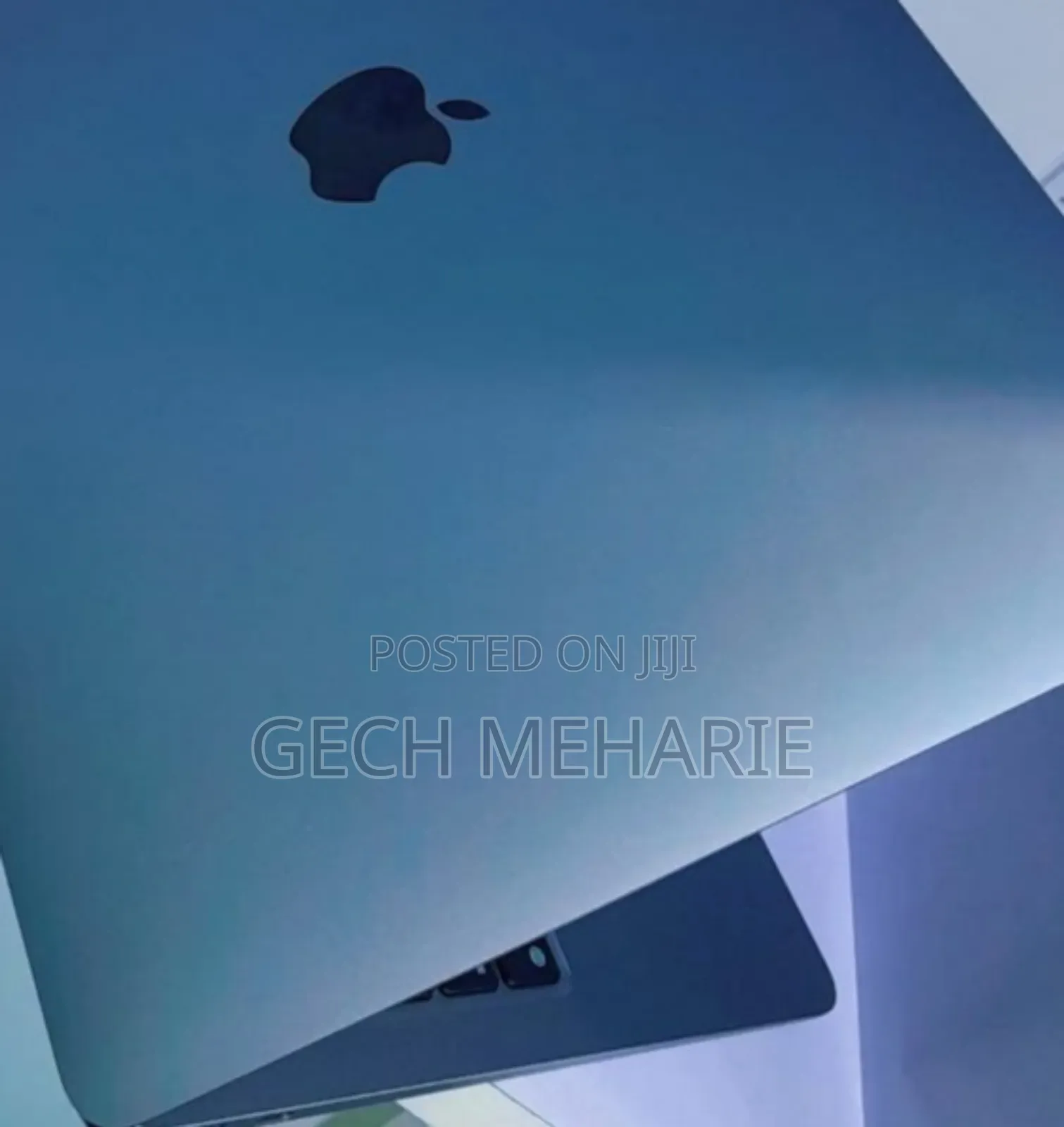 New Laptop Apple MacBook Air 2020 M1 8GB Apple M1 SSD 256GB