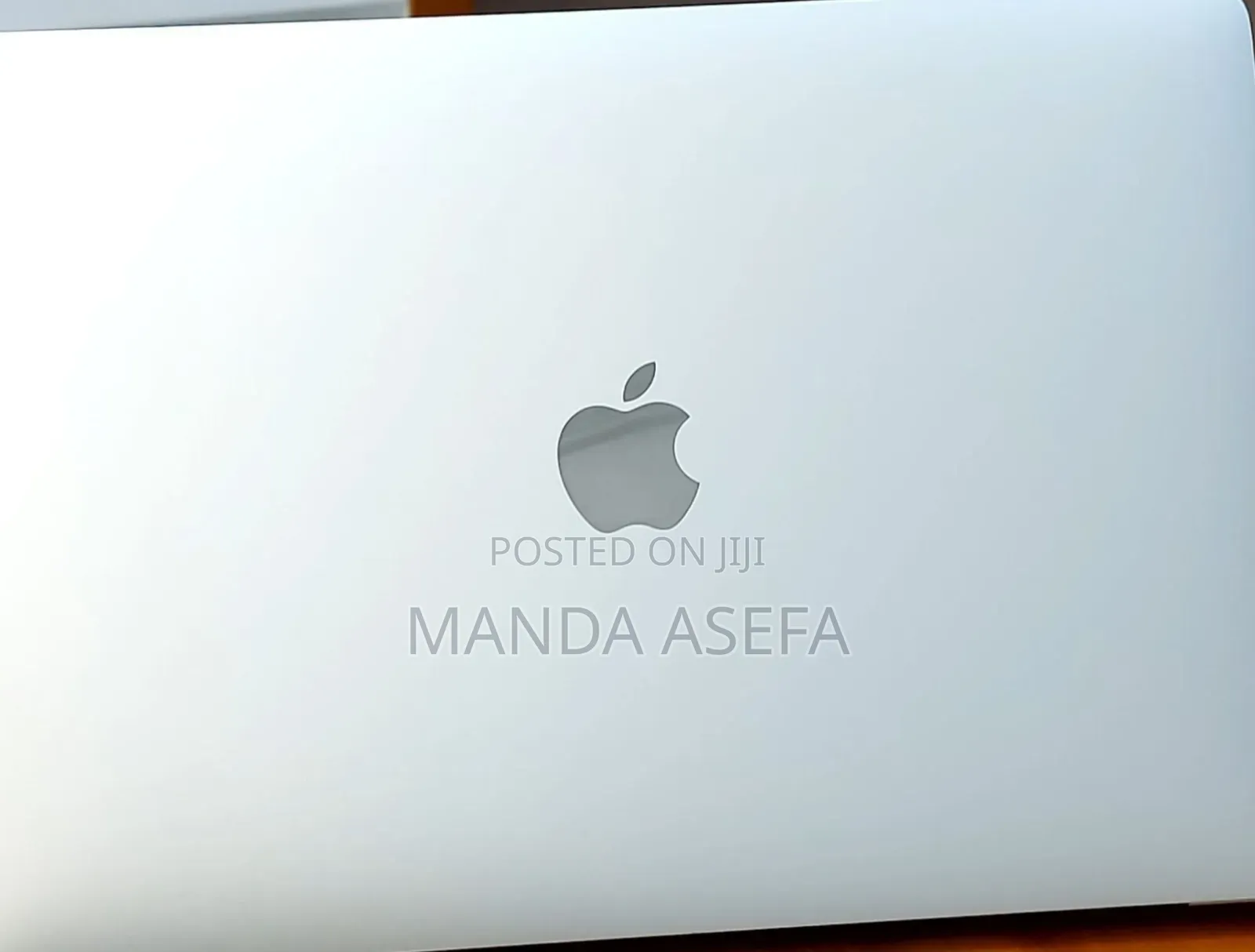 New Laptop Apple MacBook Pro M1 8GB Apple M1 SSD 512GB