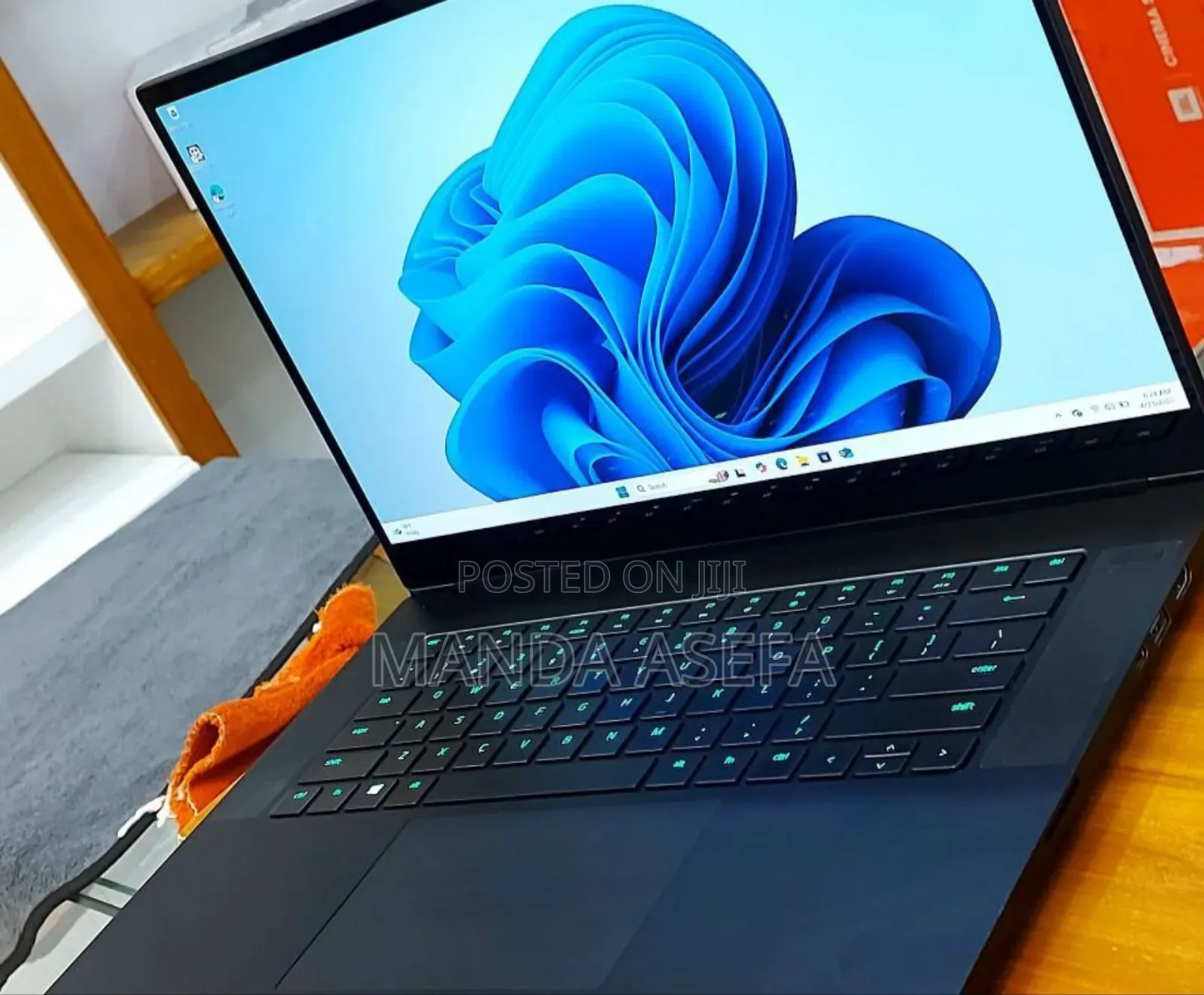 New Laptop Razer Blade 16GB AMD Ryzen 9 SSD 1T
