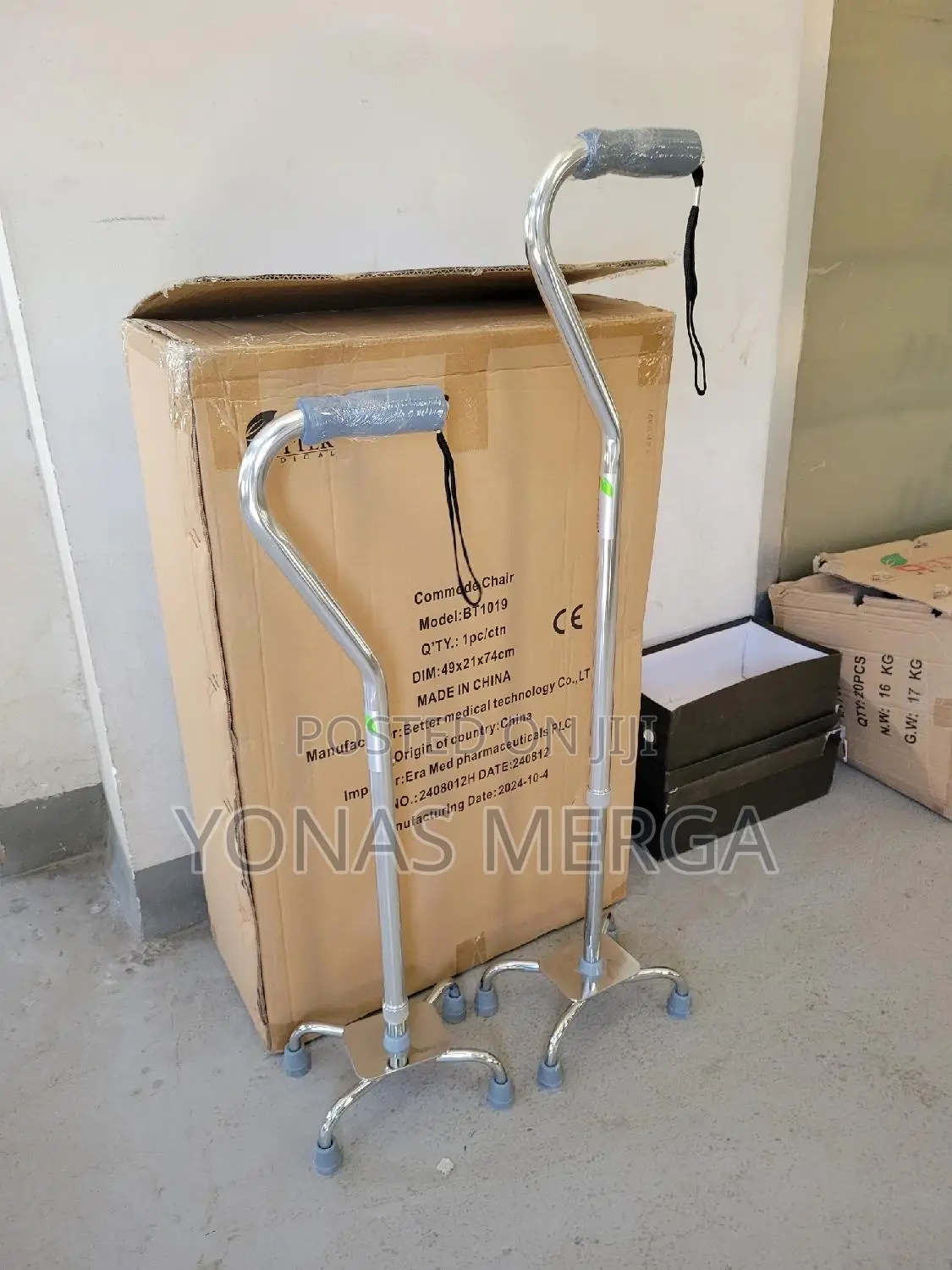 Walking Stick Walking Aid to Be Sure That It Is Suitable