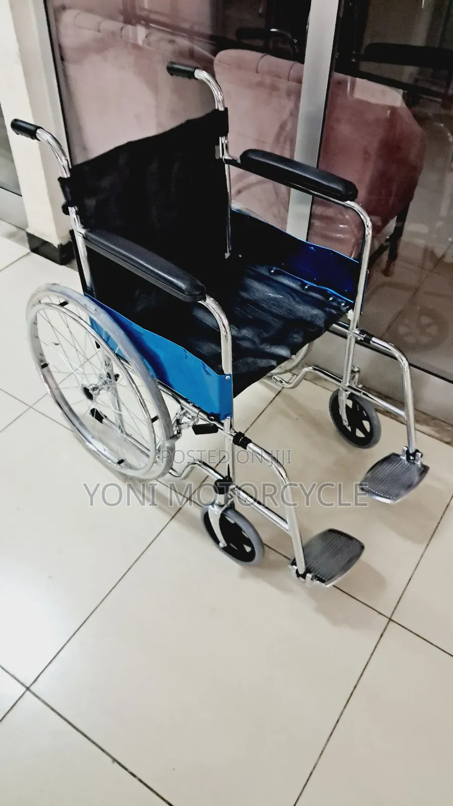 Wheelchair6wheelchair05