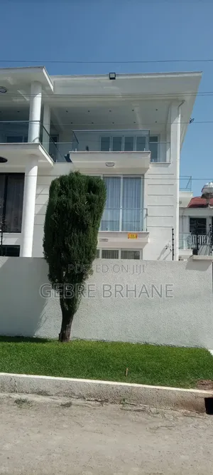 6bdrm House in G+2, Yeka for rent