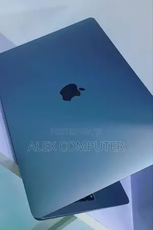 New Laptop Apple MacBook Air 2020 M1 8GB Apple M1 SSD 256GB