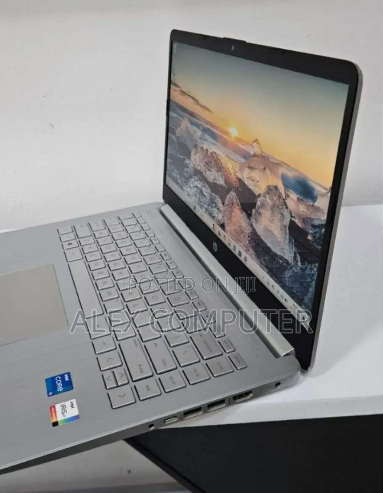 New Laptop HP Pavilion 15 8GB Intel Core I5 SSD 512GB