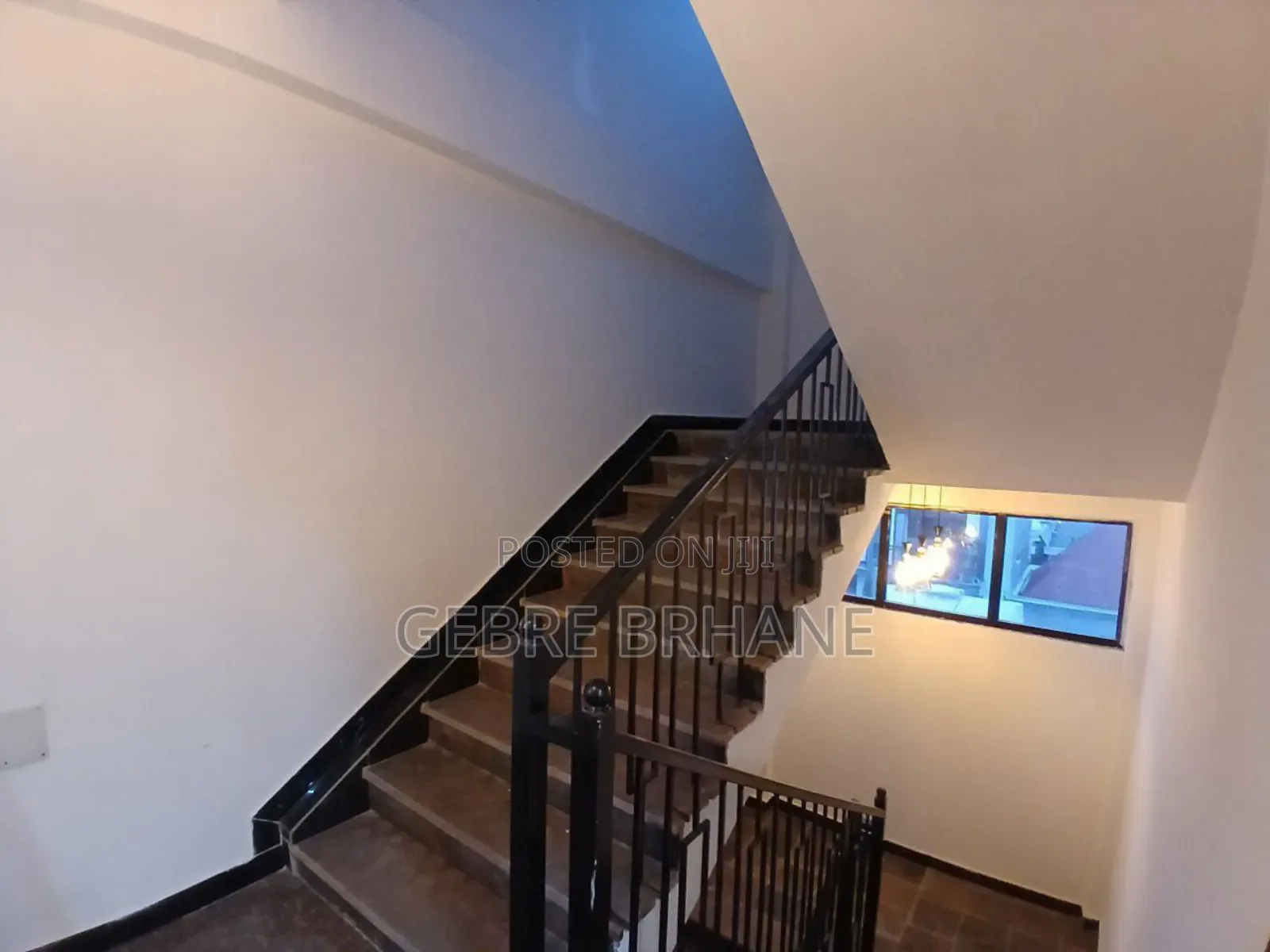 3bdrm Apartment in Apartment, Yeka for rent