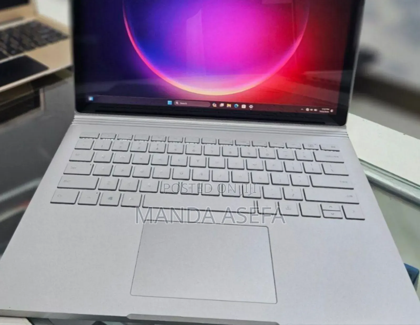 New Laptop Microsoft Surface 16GB Intel Core I7 SSD 256GB