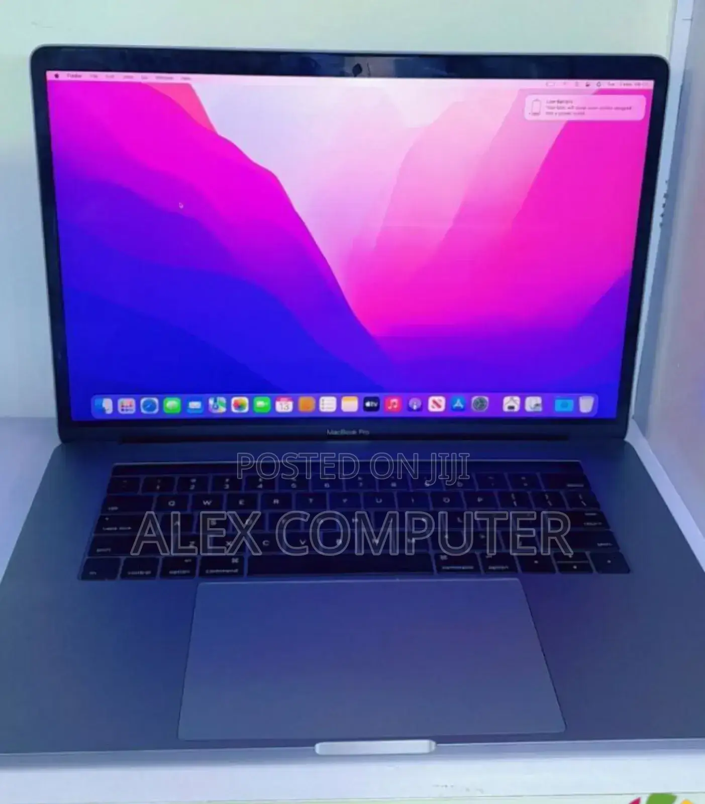 New Laptop Apple MacBook Pro 2017 16GB Intel Core I7 SSD 512GB