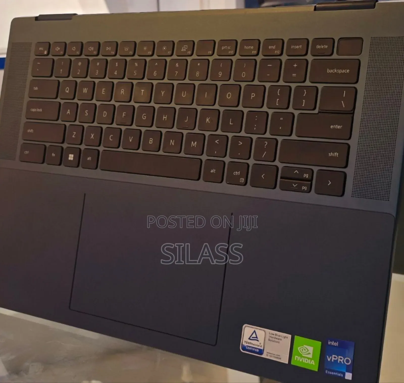 New Laptop Dell Inspiron 15 16GB Intel Core I7 SSD 1T