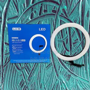Top 5 Reasons to Get a 14-Inch Ring Light