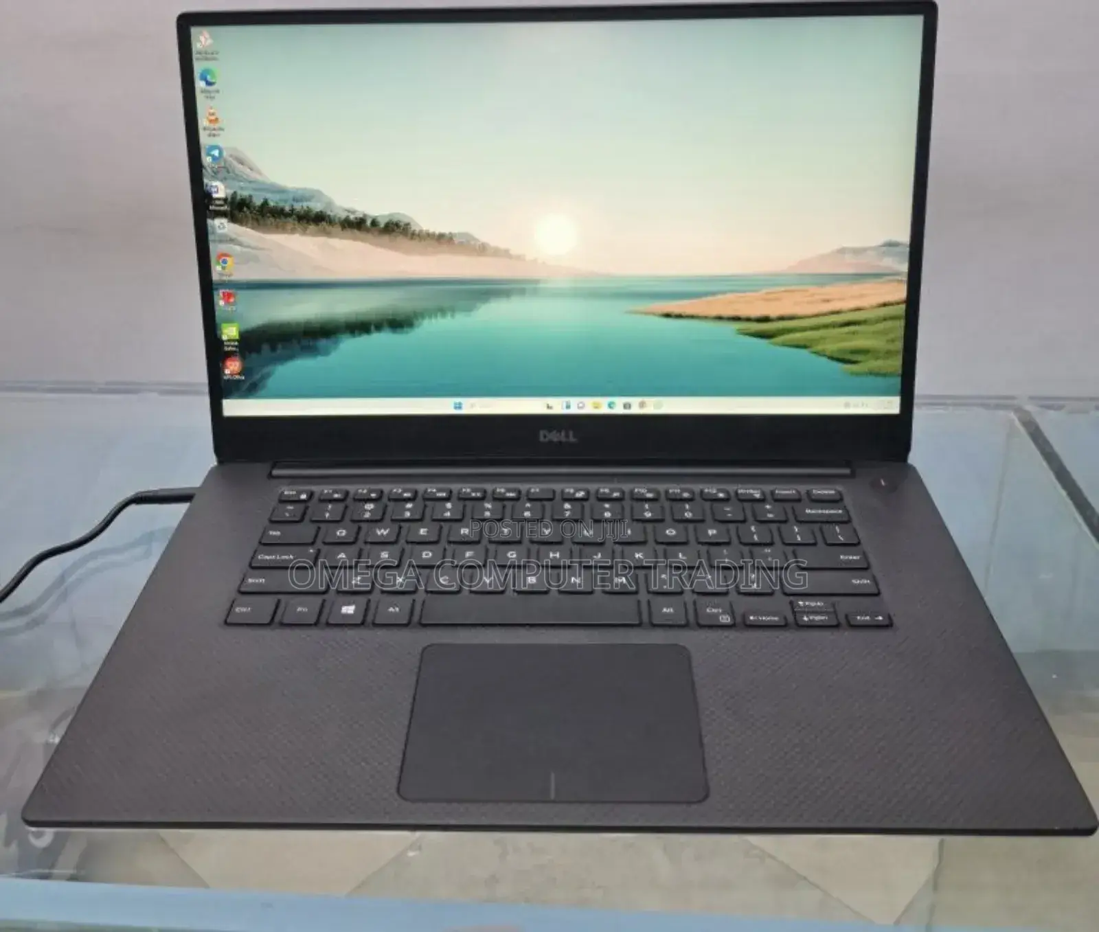 New Laptop Dell XPS 15 16GB Intel Core i7 SSD 512GB