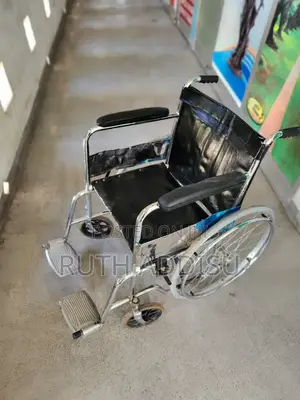 Wheelchair
Features Steady Safety Comfort
Weight Capacity