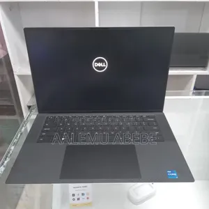 New Laptop Dell XPS 15 16GB Intel Core I7 SSD 512GB