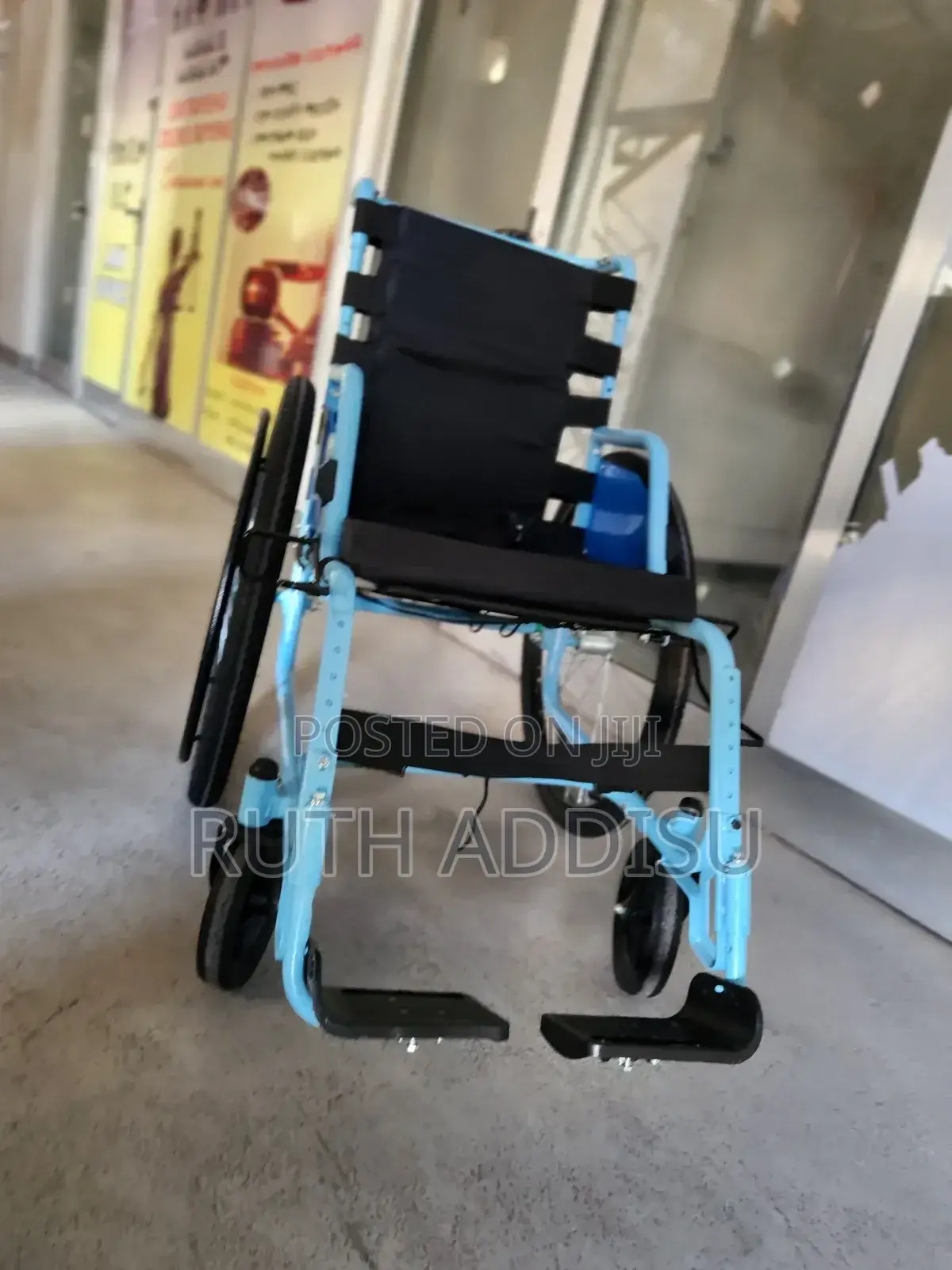 Wheelchair Medical Almunium Safe and Strong Wheelchair New