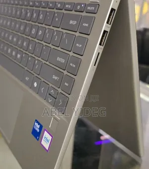 New Laptop HP Envy X360 8GB Intel Core I5 SSD 512GB