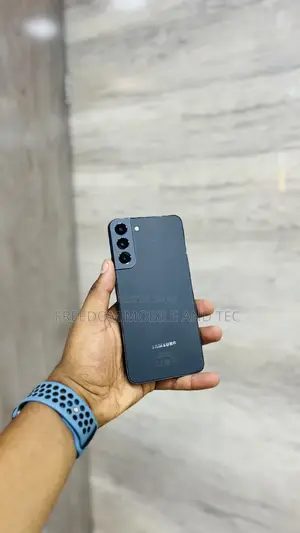 New Samsung Galaxy S22+ 5G 128 GB Black