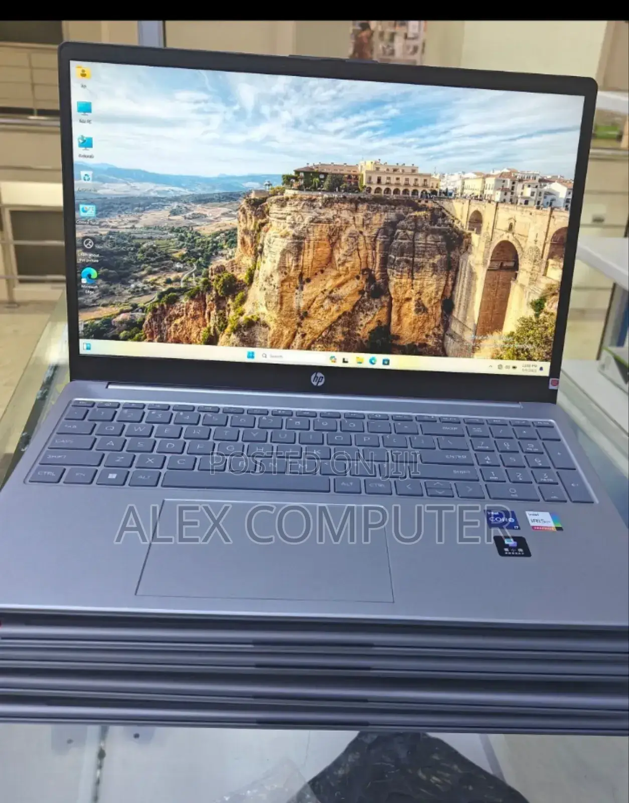 New Laptop HP Pavilion 15 16GB Intel Core I5 SSD 512GB