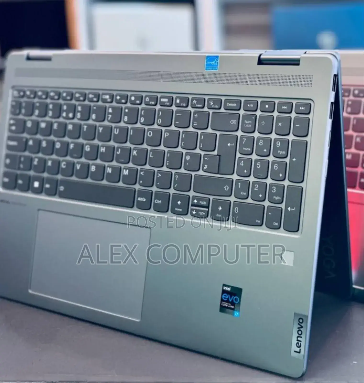 New Laptop Lenovo Yoga 7i 16GB Intel Core Ultra 7 SSD 1T