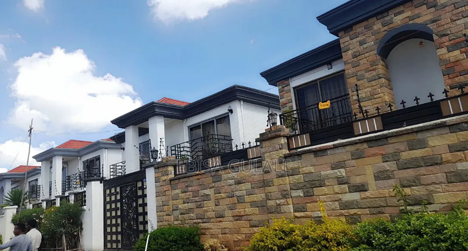 Furnished 6bdrm Apartment in Yeka for rent