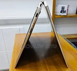 New Laptop HP Spectre 16GB Intel Core I7 SSD 1T