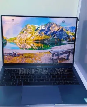New Laptop Huawei MateBook 13 WRT-W19E 8GB Intel Core I5 SSD 256GB