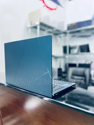 New Laptop Asus ZenBook Pro UX550VE 16GB Intel Core I7 SSD 512GB