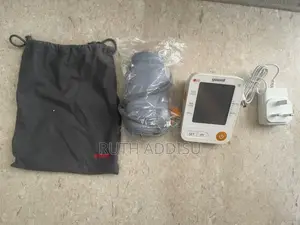 Bp Digital Monitor0受blood Pressuer Monitor6將bp Monitor