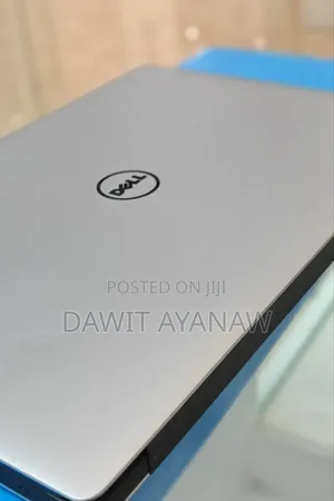 New Laptop Dell XPS 15 8GB Intel Core I5 SSD 1T